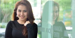   Pamer Rambut Baru, Ayu Ting Ting Dinilai Mirip Via Vallen